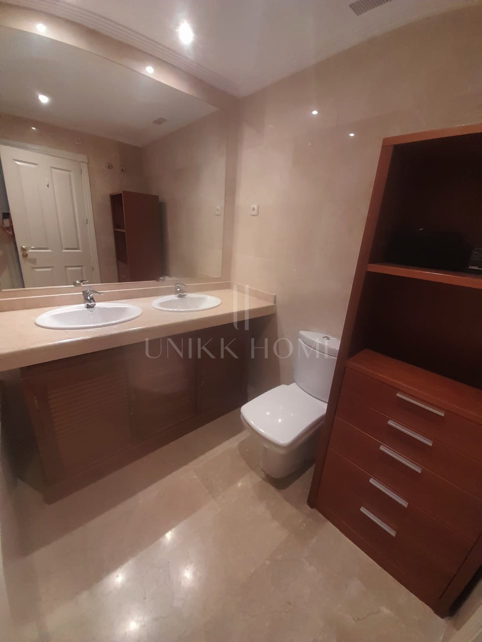 Spacious Ground-Floor Apartment in Jardines de Nueva Galera