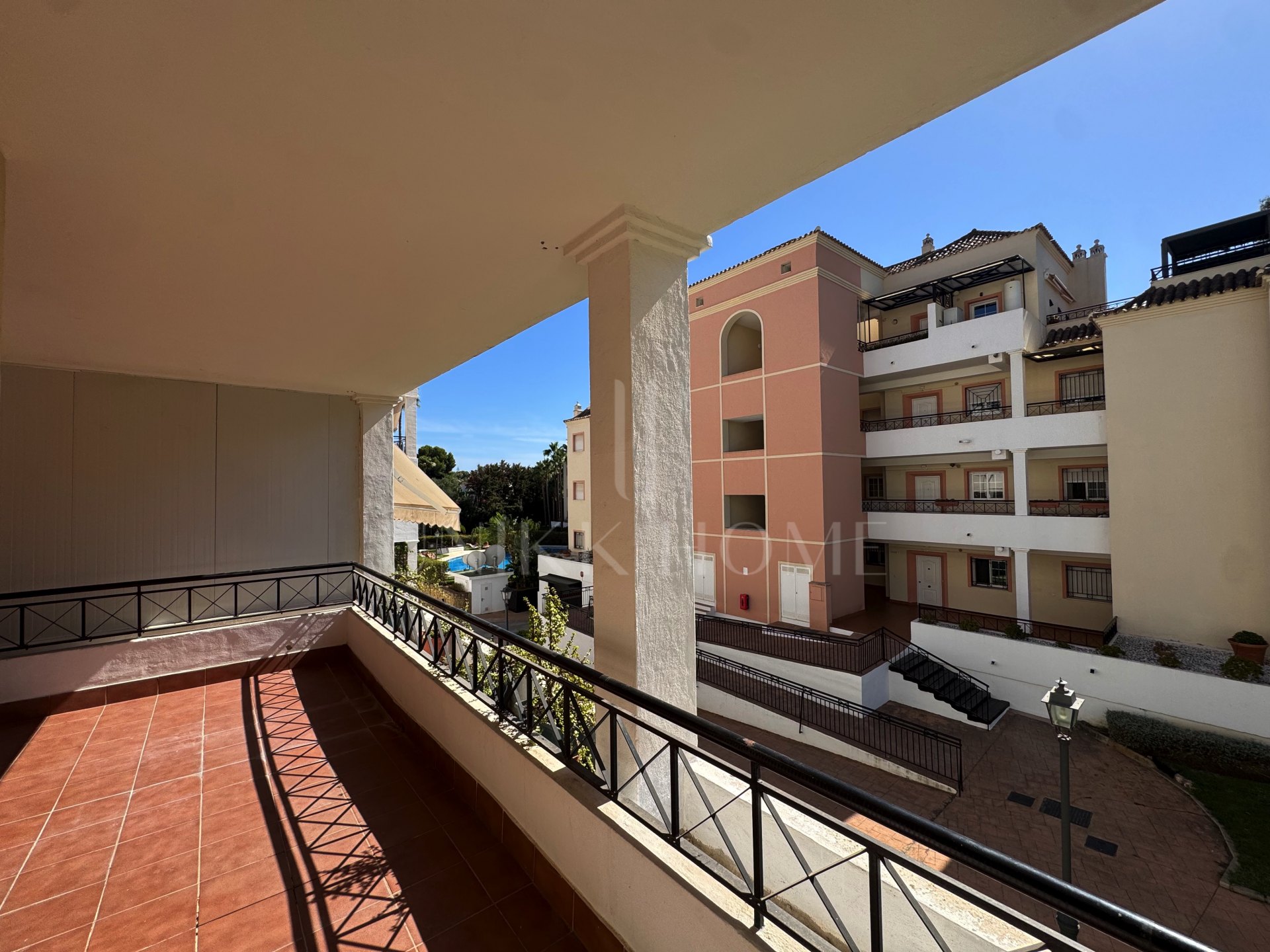 Exquisite 2-Bedroom Apartment in Marbella River Garden
