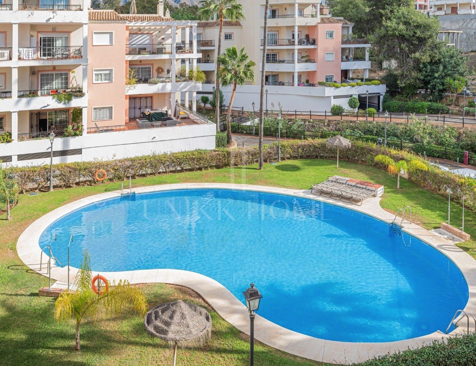 Exquisite 2-Bedroom Apartment in Marbella River Garden