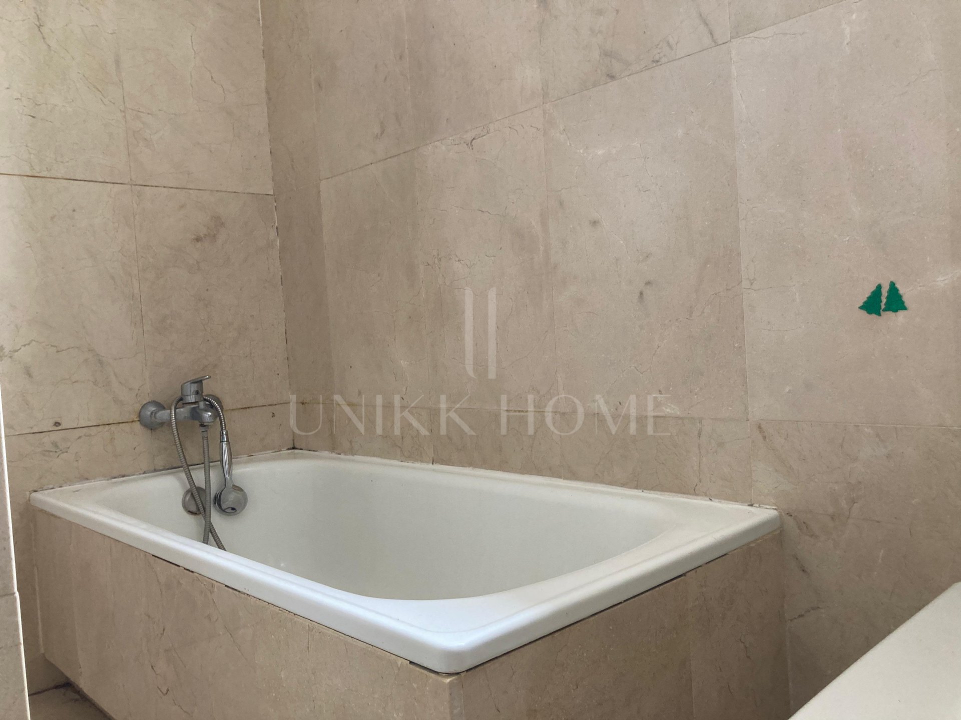 Exceptional Duplex Flat in Tranquil Lomas de Retamar, Cancelada