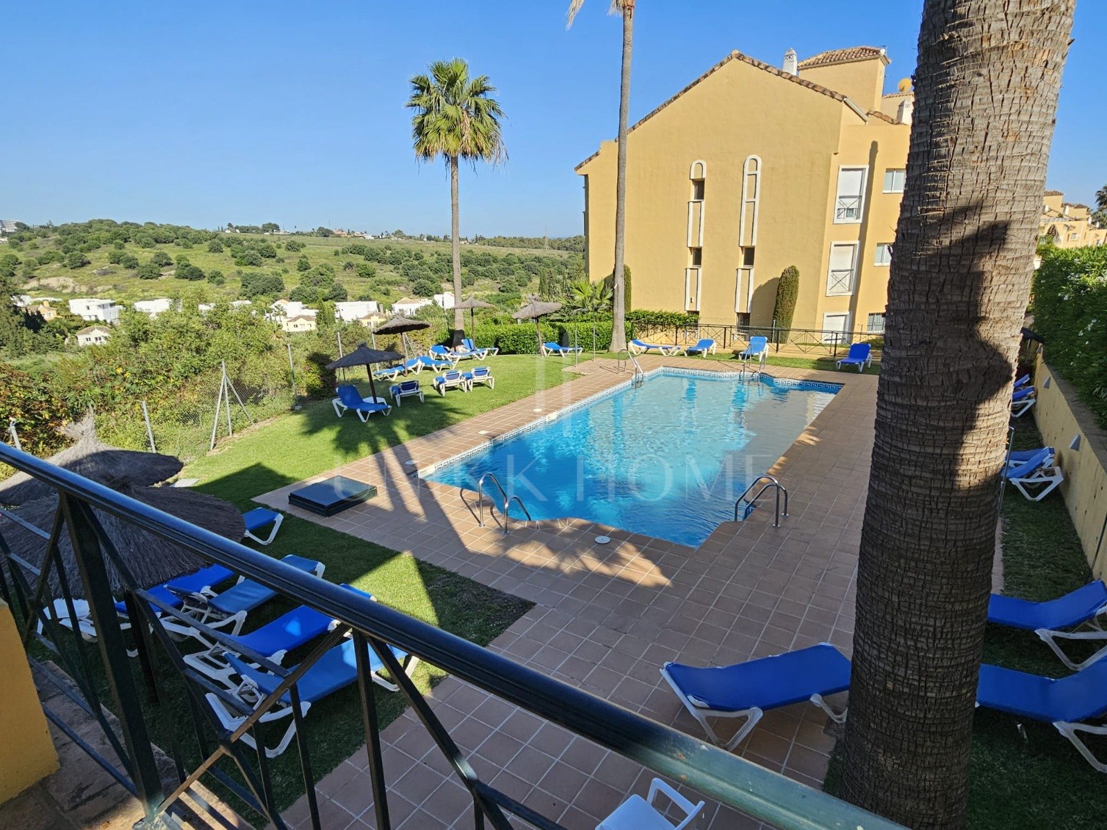 Elegant 2-Bedroom Apartment in Prestigious Parque Los Olivos