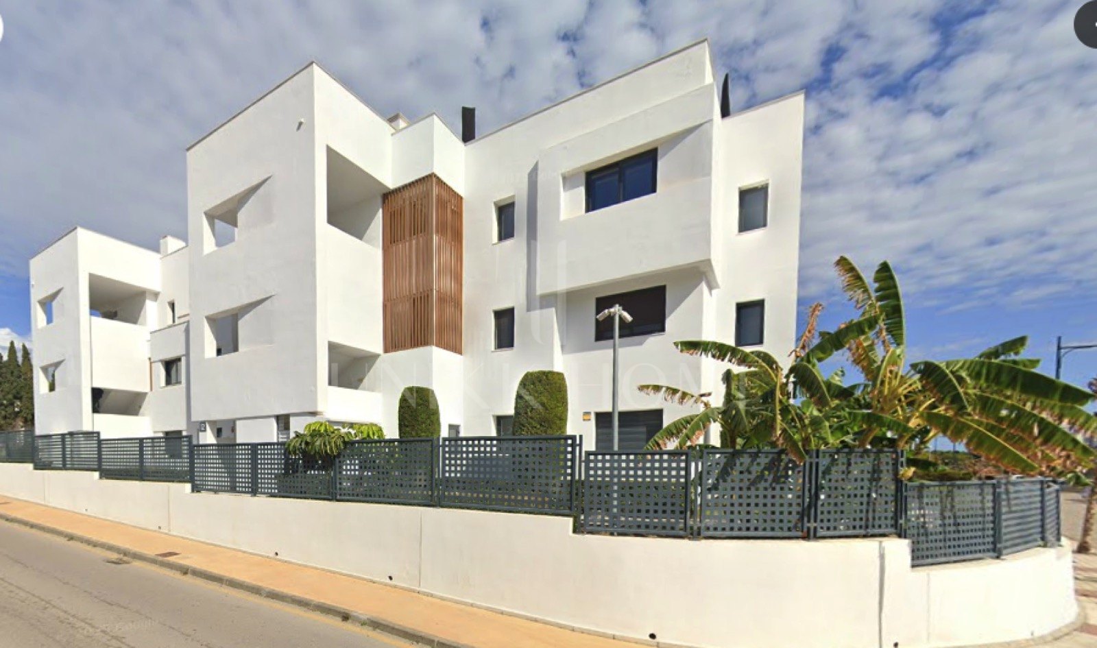 Charming Renovated Ground-Floor Apartment in Los Miradores del Sol