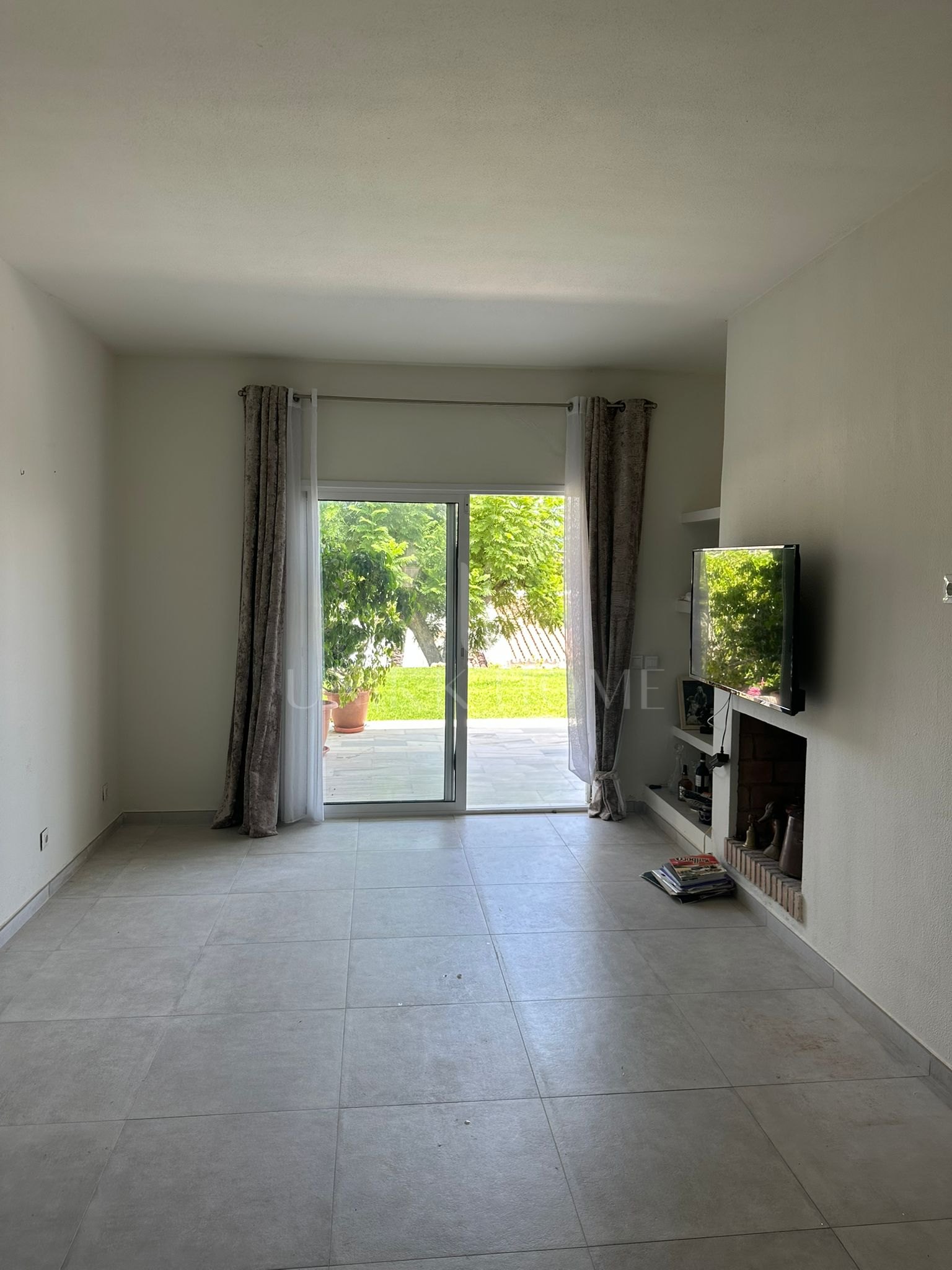 Impresionante apartamento en planta baja en el prestigioso Valle del Golf de Aloha, Nueva Andalucía