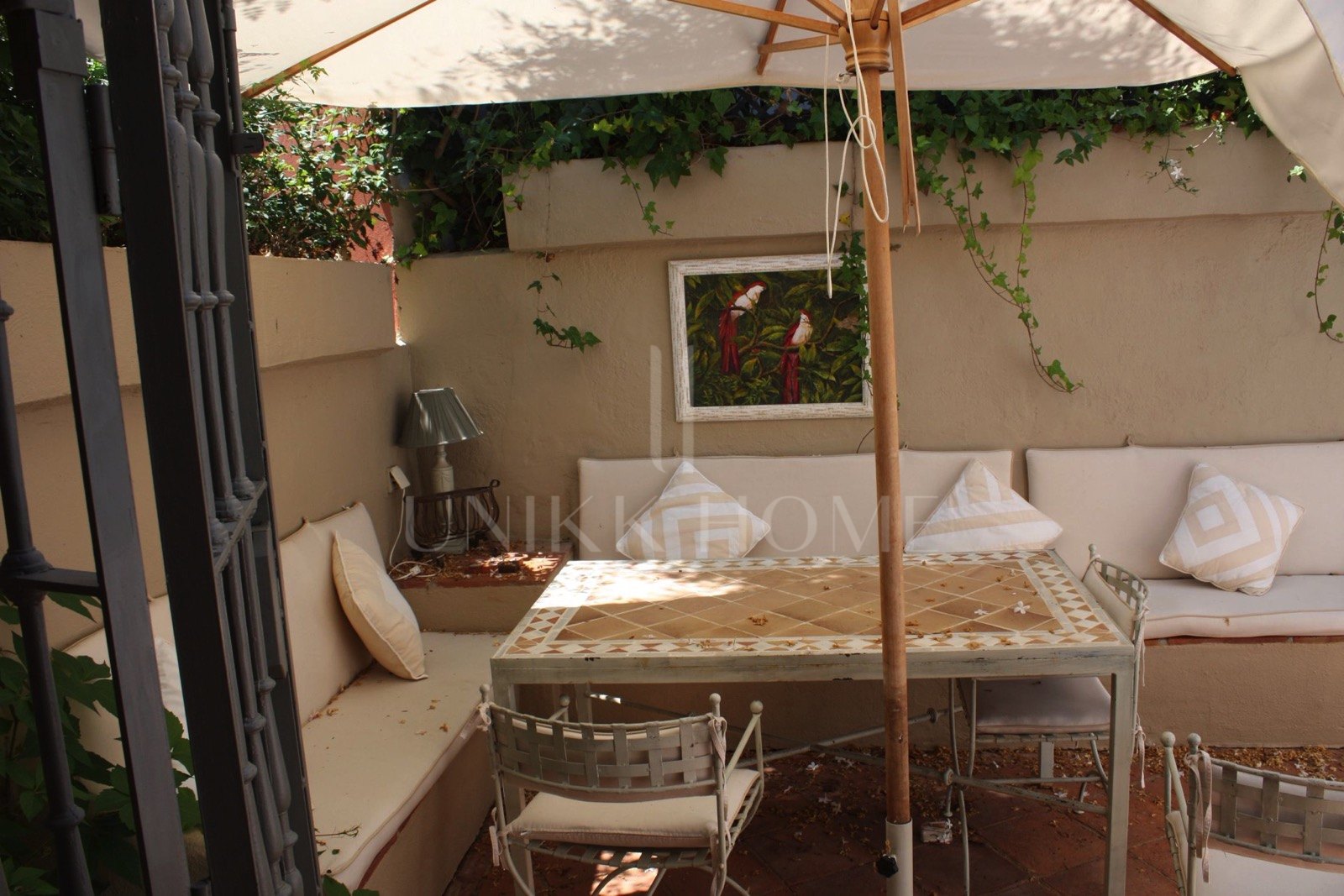 BEAUTIFUL TOWNHOUSE IN GUADALMINA BAJA