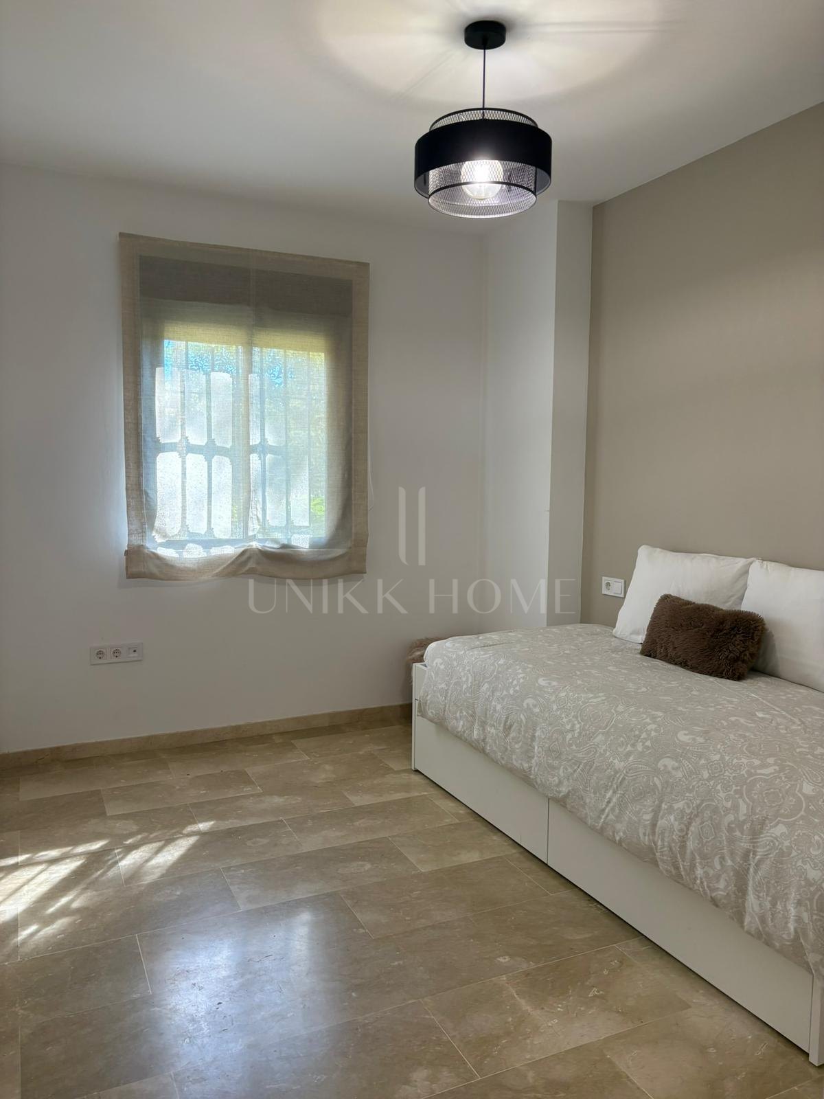 Spacious Ground-Floor Apartment