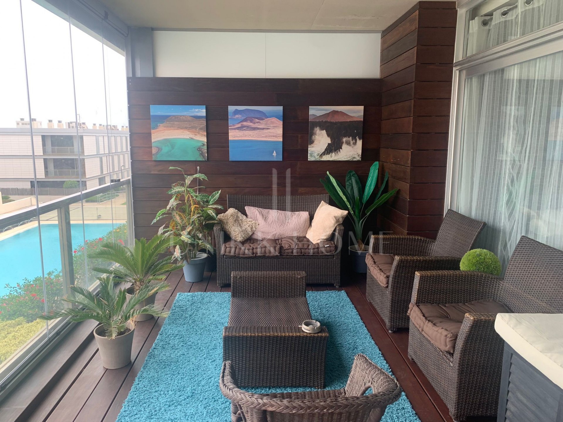 Luxury 3-Bedroom Apartment with 30 m² Terrace, Underfloor Heating & Domotics