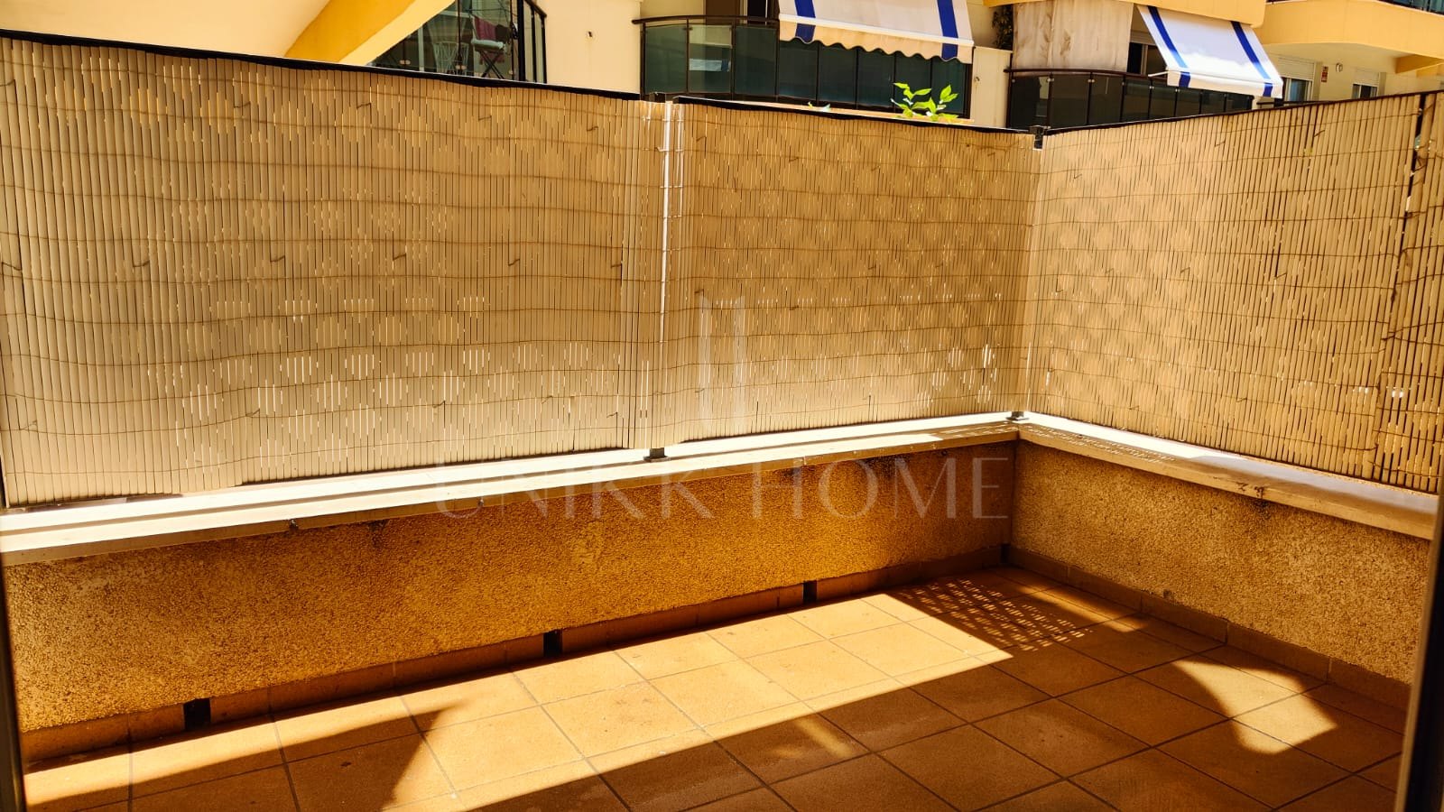 Beachfront 1-Bedroom Apartment with Reform Project