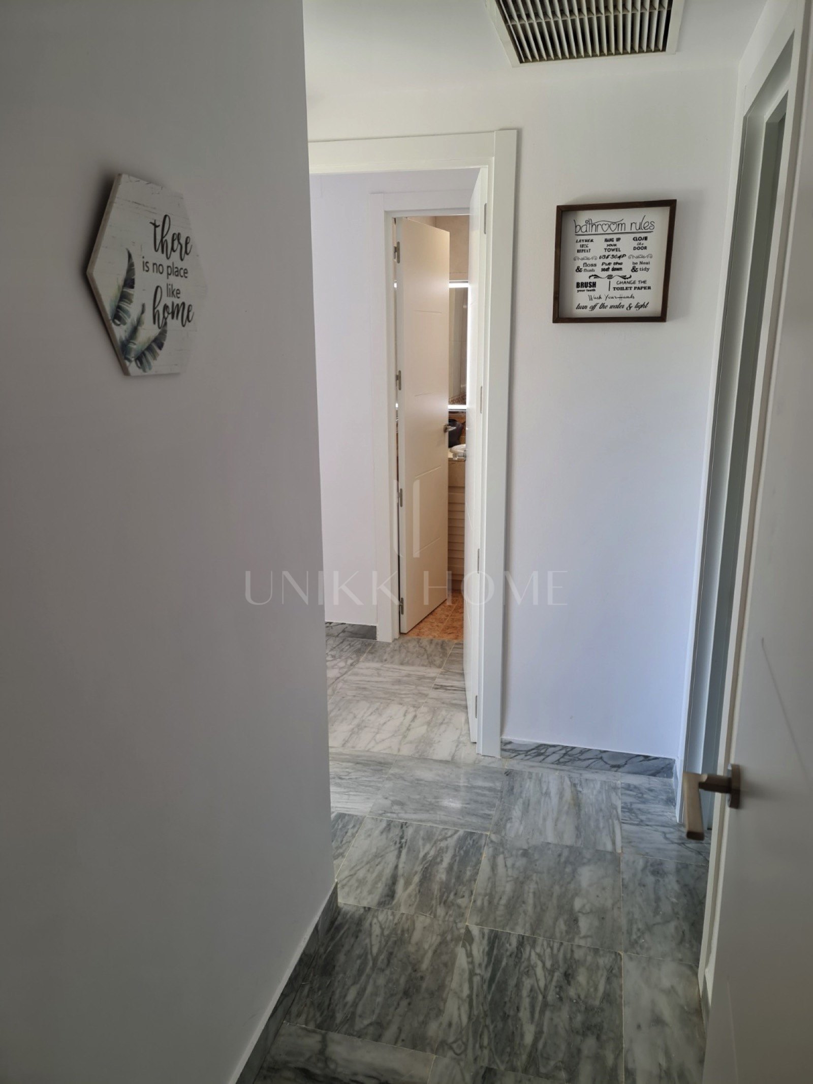 Apartamento Reformado con Licencia Turística a Pasos de Puerto Banús