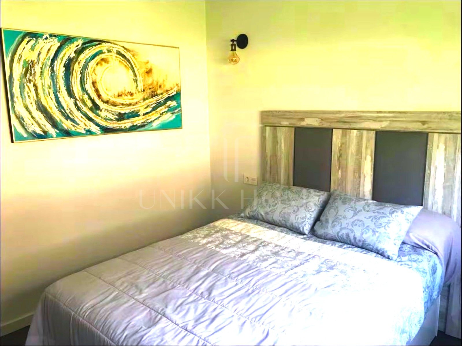 Luminoso y Bien Cuidado Apartamento en Nueva Andalucía – Marbella