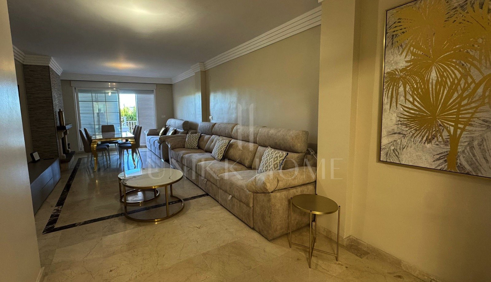 Stunning Apartment for Sale in Las Lomas de Río Real Urbanisation