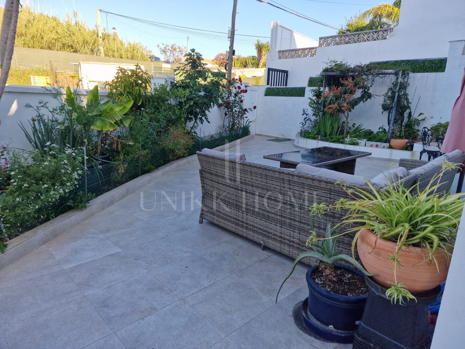 Cosy Furnished Townhouse in Las Lomas