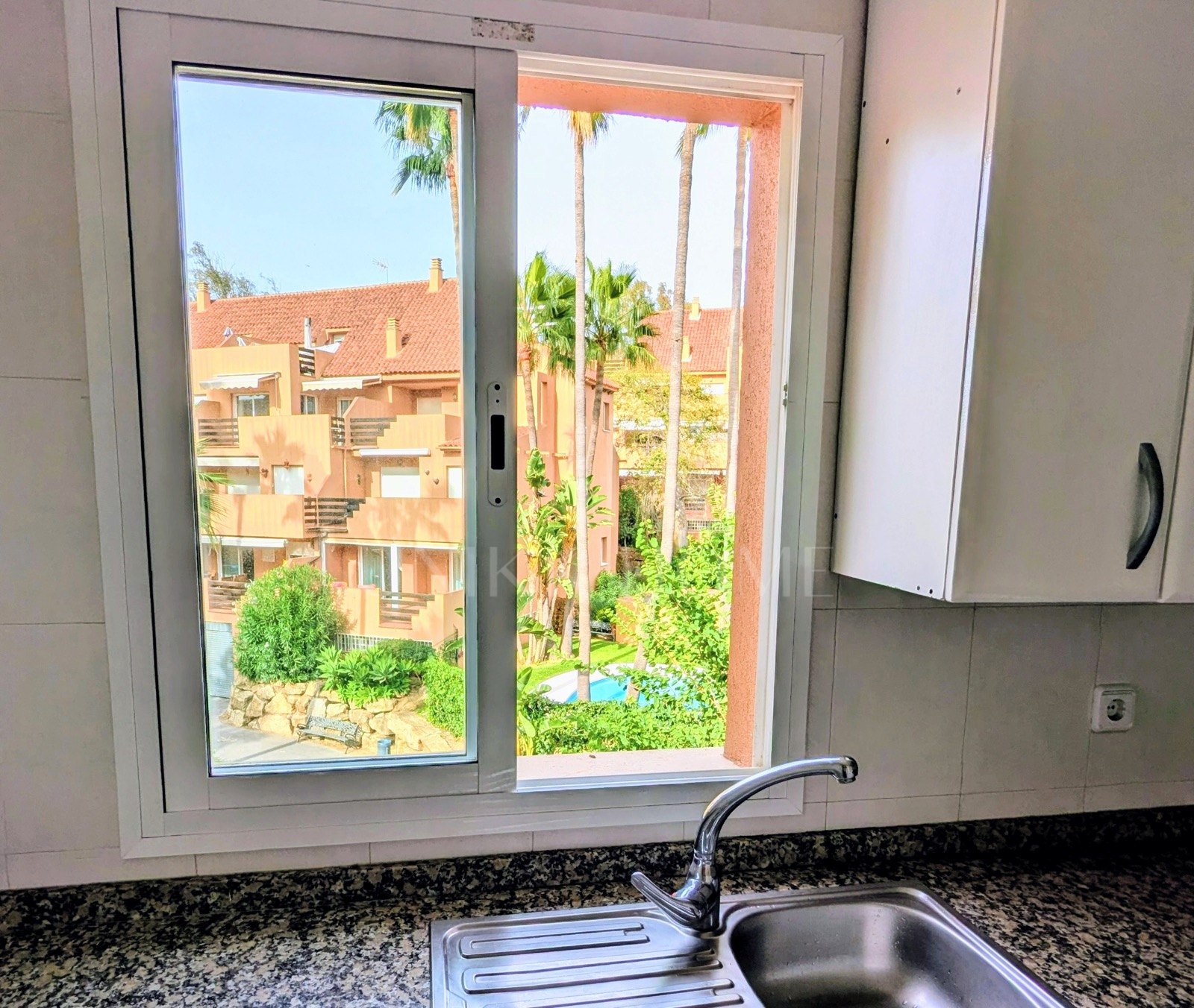 Spacious 3-Bedroom Duplex with Huge Private Rooftop Terrace