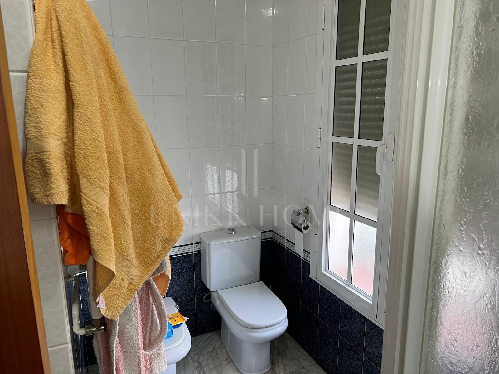 Espléndido Chalet Independiente con Piscina Privada y Vistas Panorámicas