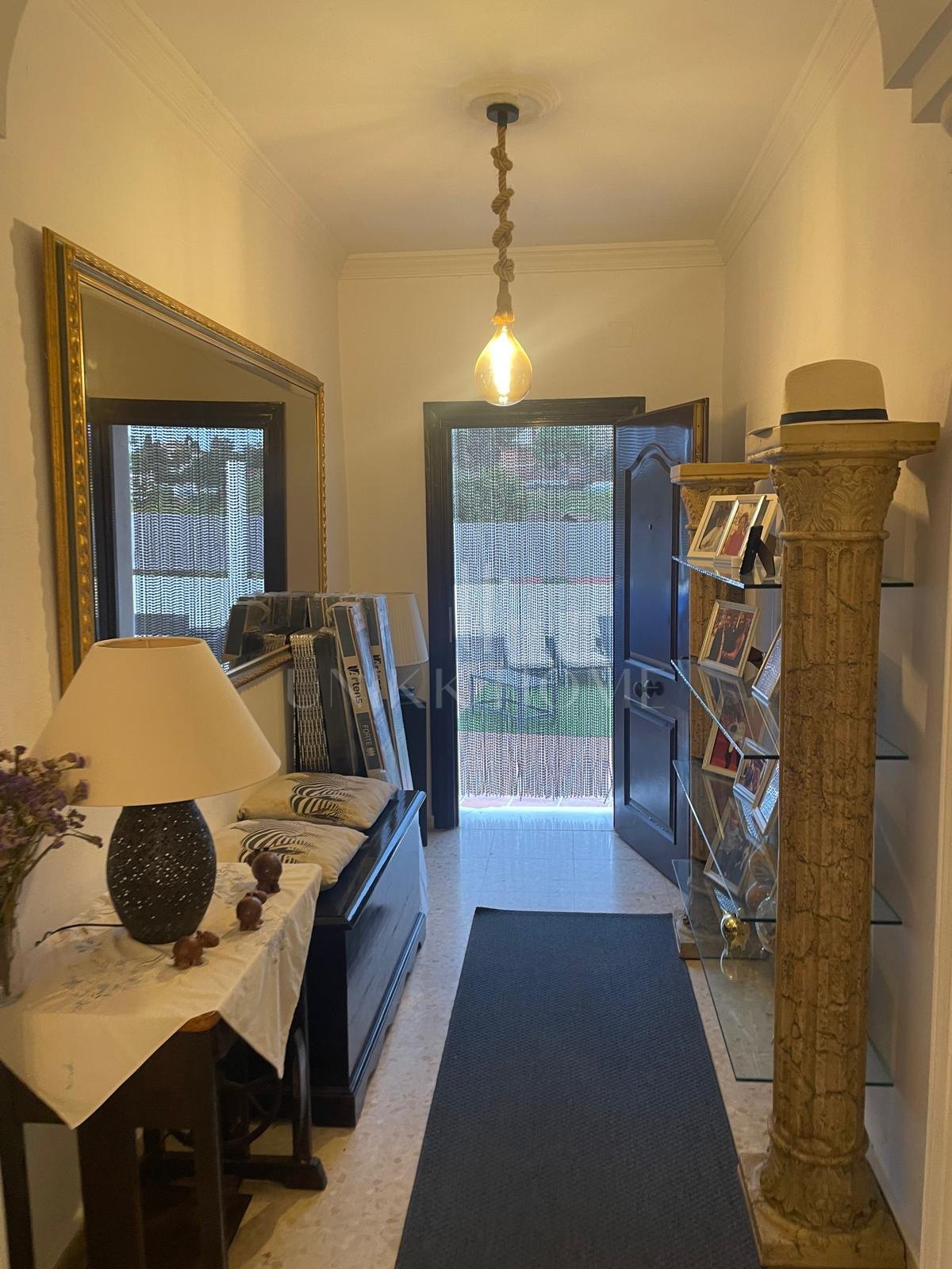 Enchanting Single-Storey Detached Villa with Lush Fruit Orchard