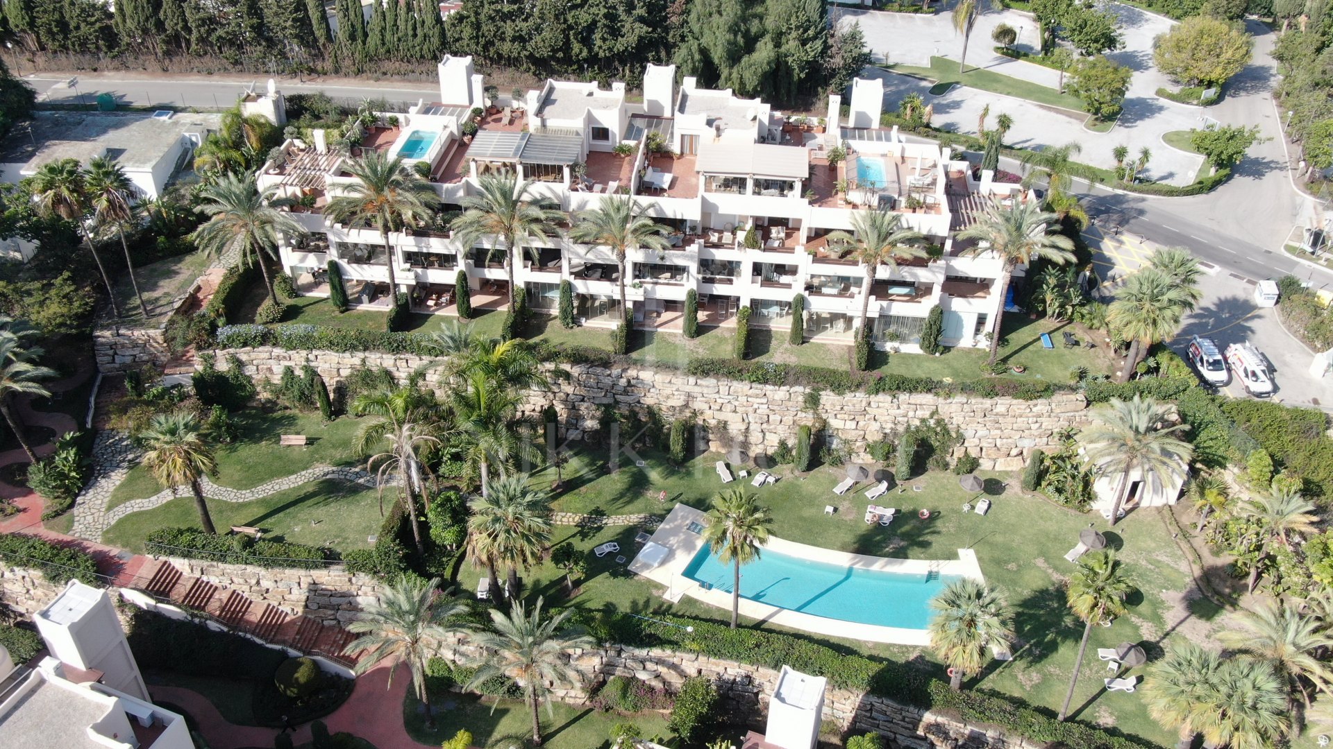 Exclusivo Apartamento con Vistas Panorámicas al Mar, la Montaña La Concha y la Nueva Milla de Oro