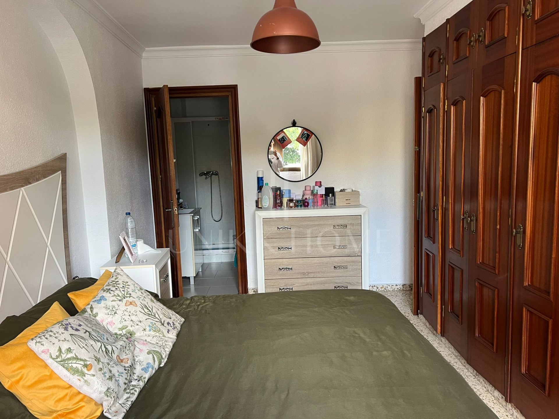 Spacious Ready-to-Move-In Apartment in Marbella