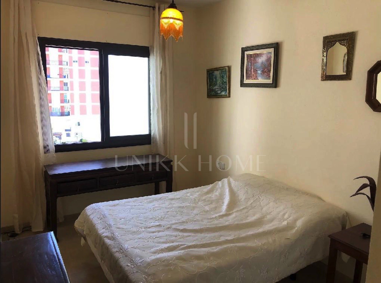 Magnífico Apartamento en Primera Línea de Playa con Vistas al Mar