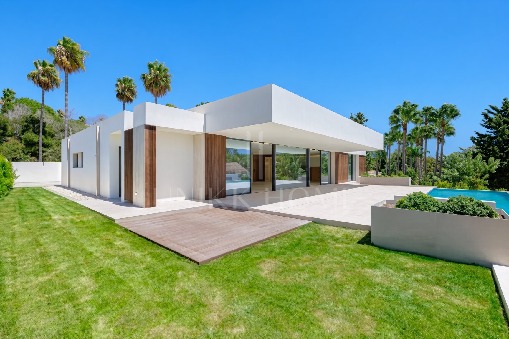 Brand-New Modern Villa in Zona F, Sotogrande Alto
