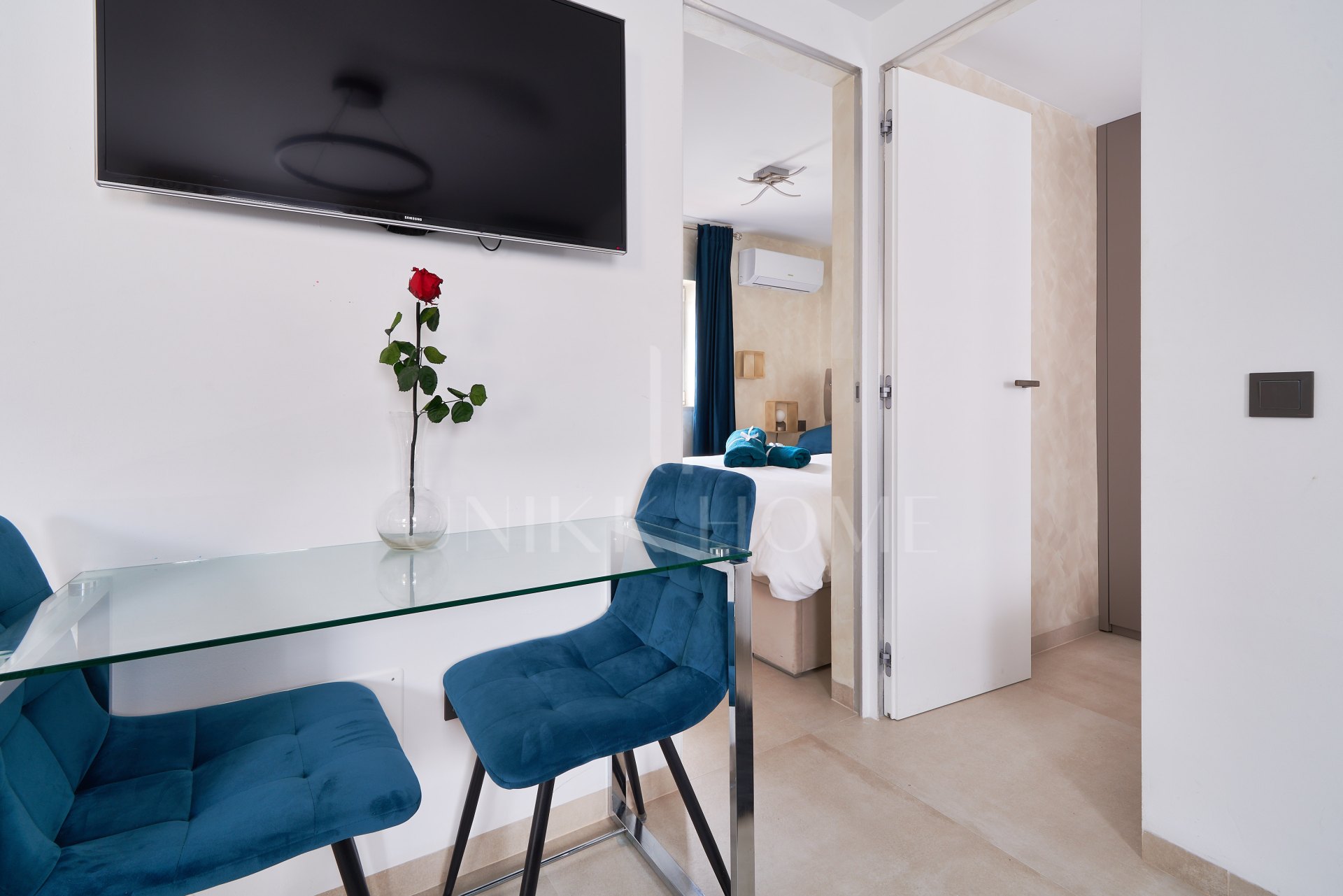 Apartamento Reformado de 2 Dormitorios en el Centro de Marbella – Licencia Turística Transferible