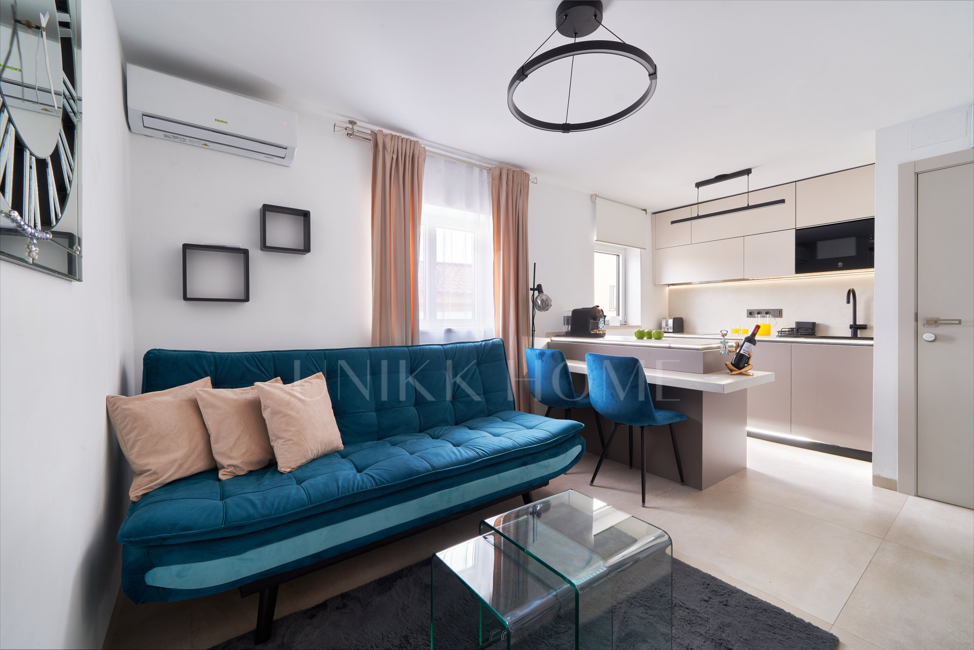 Apartamento Reformado de 2 Dormitorios en el Centro de Marbella – Licencia Turística Transferible