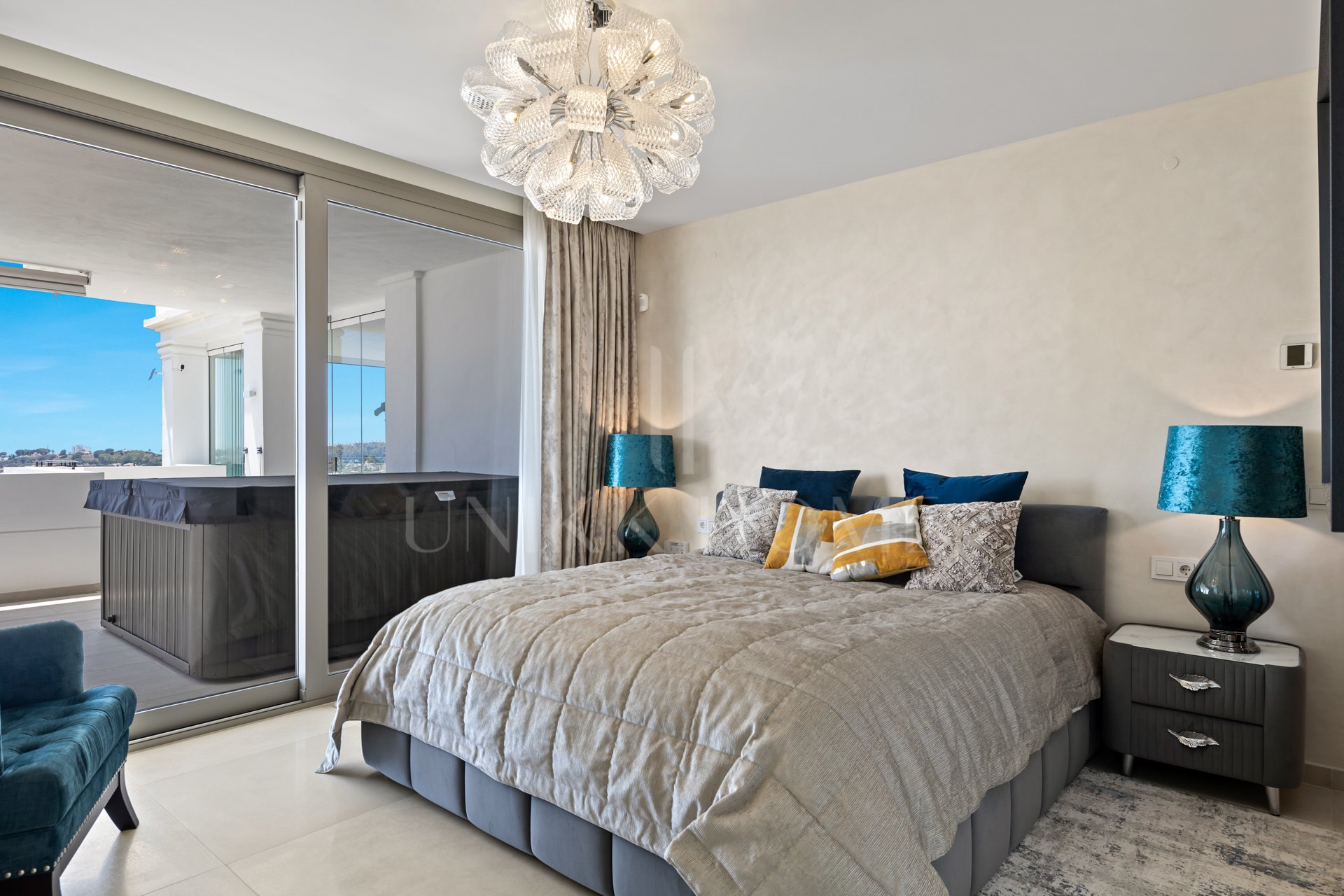 Stunning 7-bed apartment located in urb. Nine Lions, Nueva Andalucia, Marbella