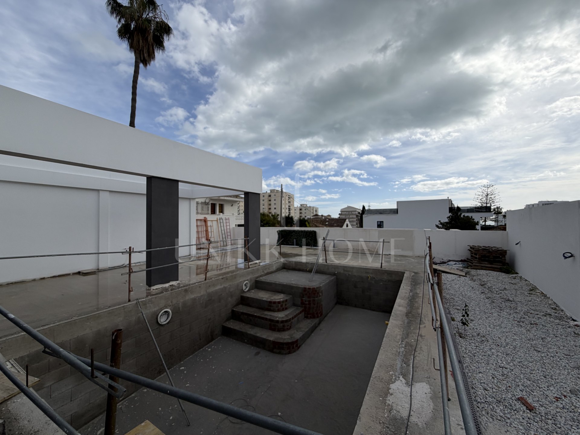 Luxury villa with pool, lift and interior design project close to Benalmádena Marina