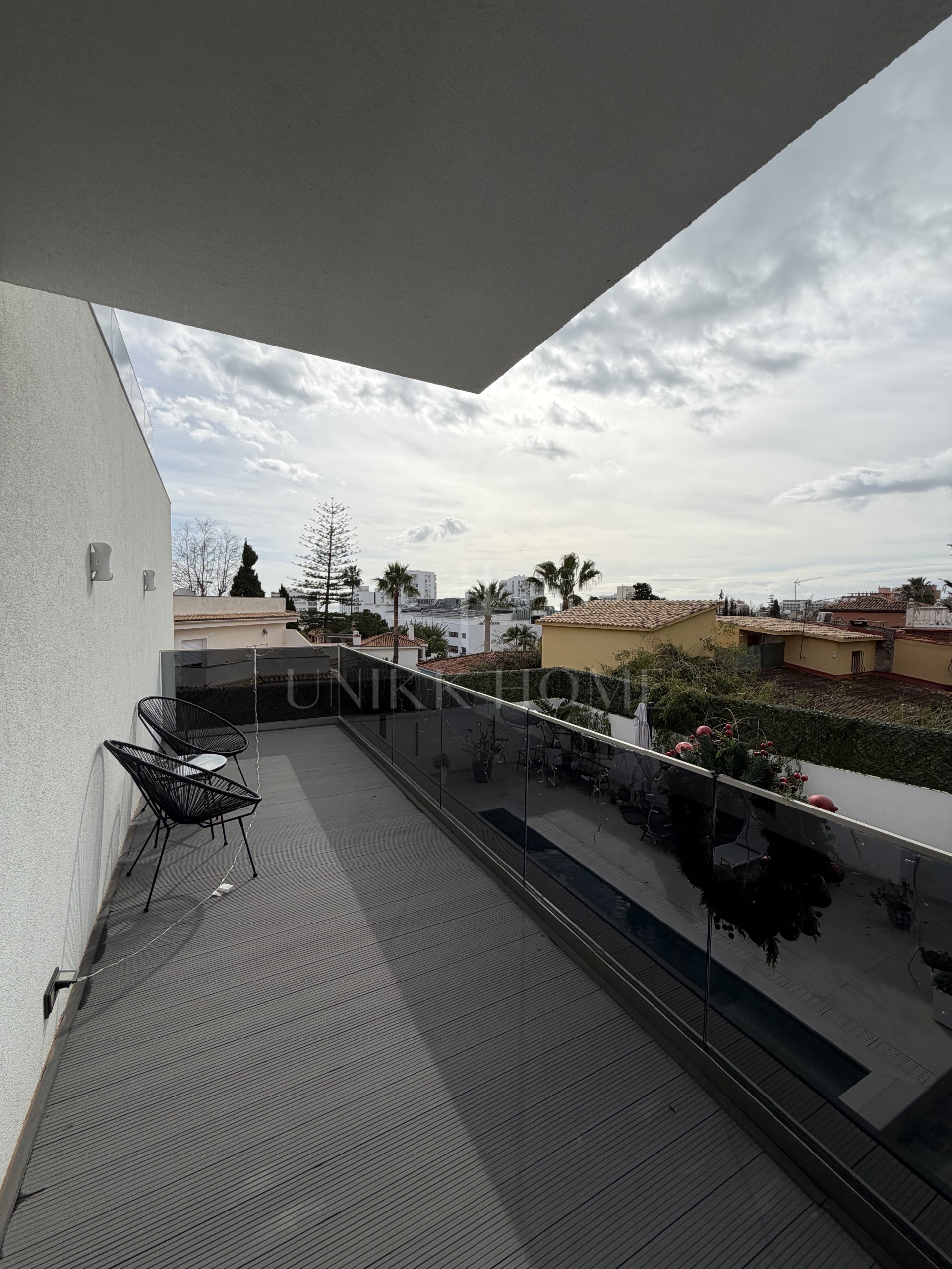 Luxury Villa Just 5 Minutes’ Walk from Benalmádena Beach and Puerto Marina