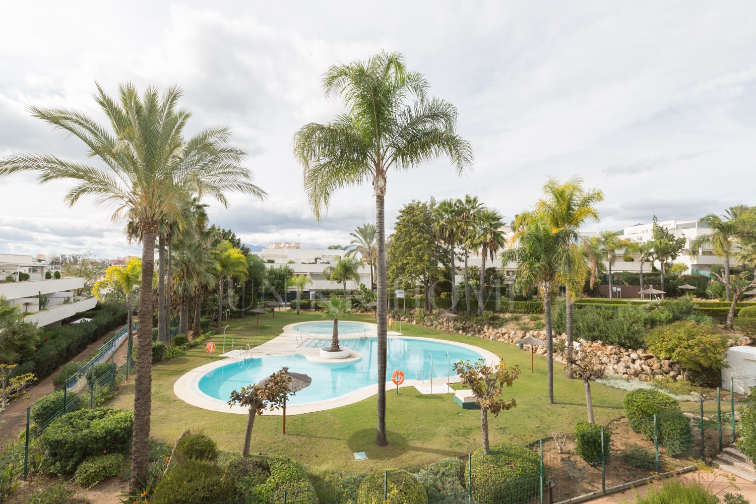 Apartment in Terrazas del Rodeo (New Andalusia, Marbella)