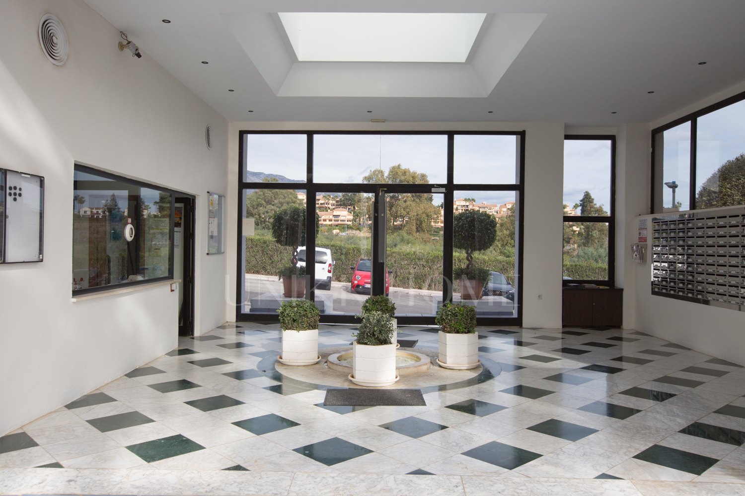 Apartment in Terrazas del Rodeo (New Andalusia, Marbella)