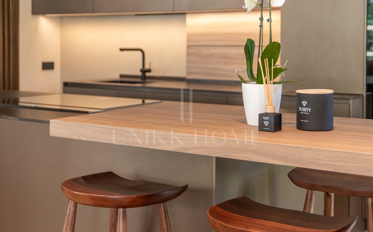 Residencia andaluz de lujo con jardines y piscina en Ubicación privilegiada