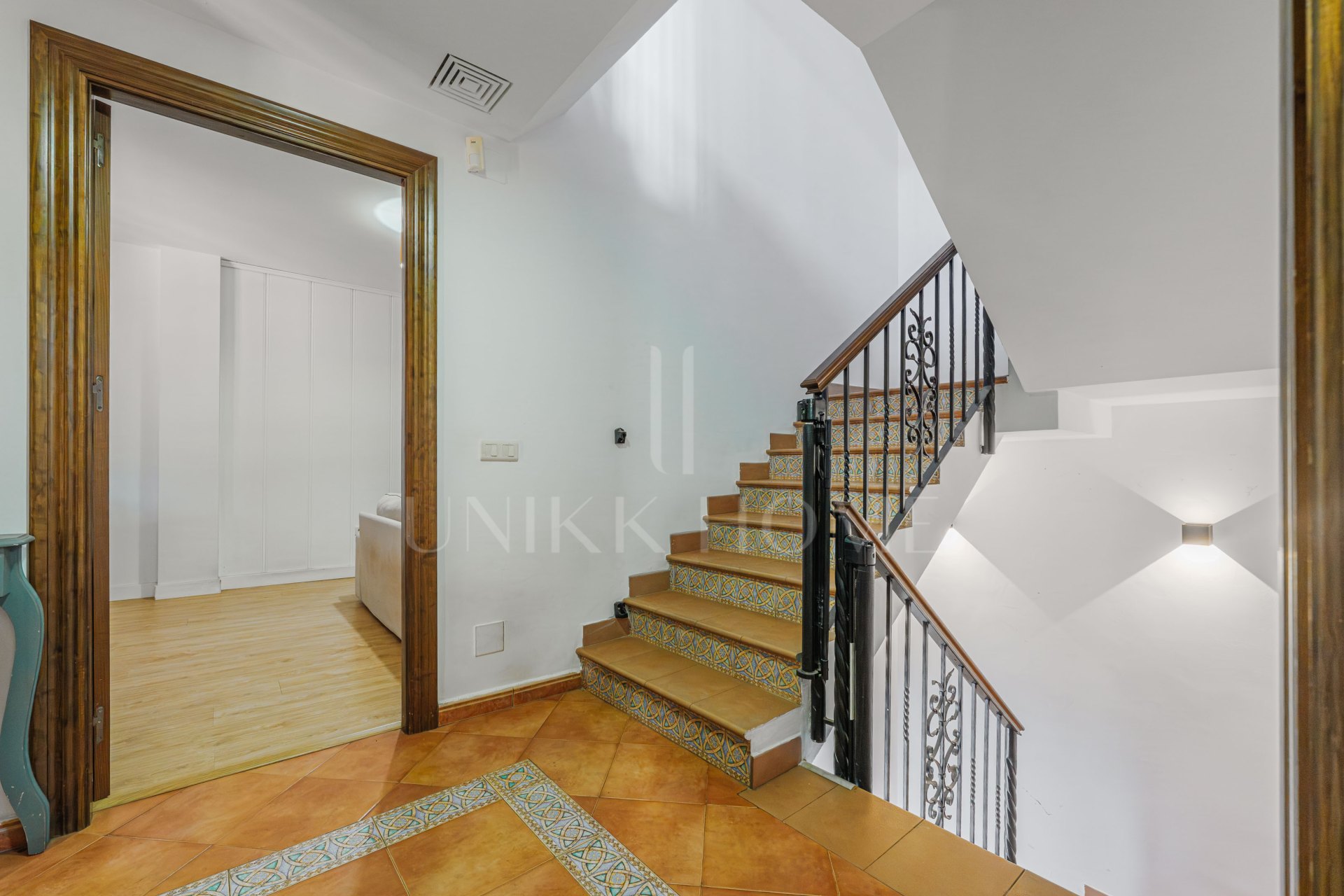 Spectacular semi-detached house in Puerto de La Torre