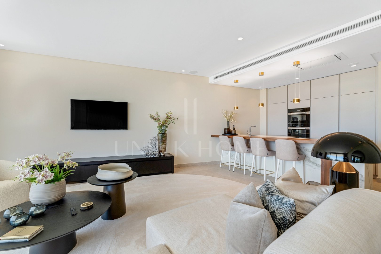 Contemporary Ground-Floor Apartment with Panoramic Views in The View, Benahavís