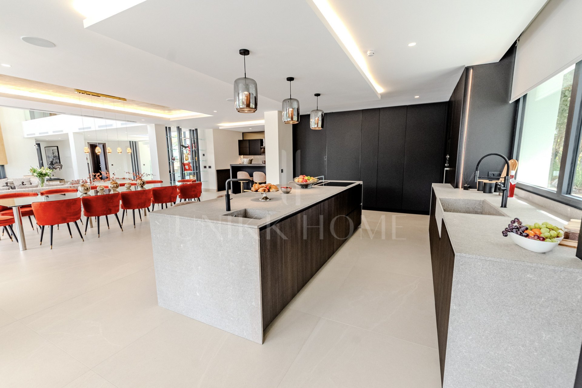 A Masterpiece of Modern Elegance in Sotogrande’s Kings and Queens