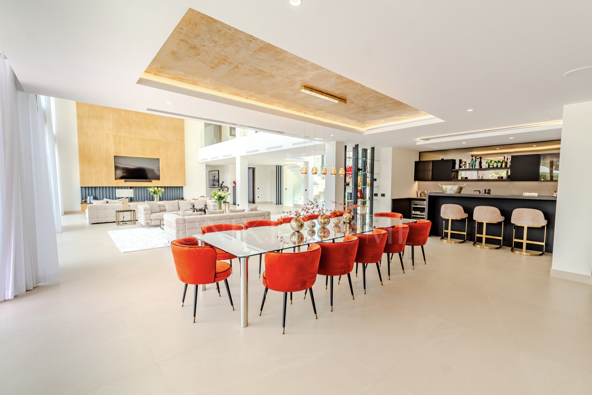 A Masterpiece of Modern Elegance in Sotogrande’s Kings and Queens