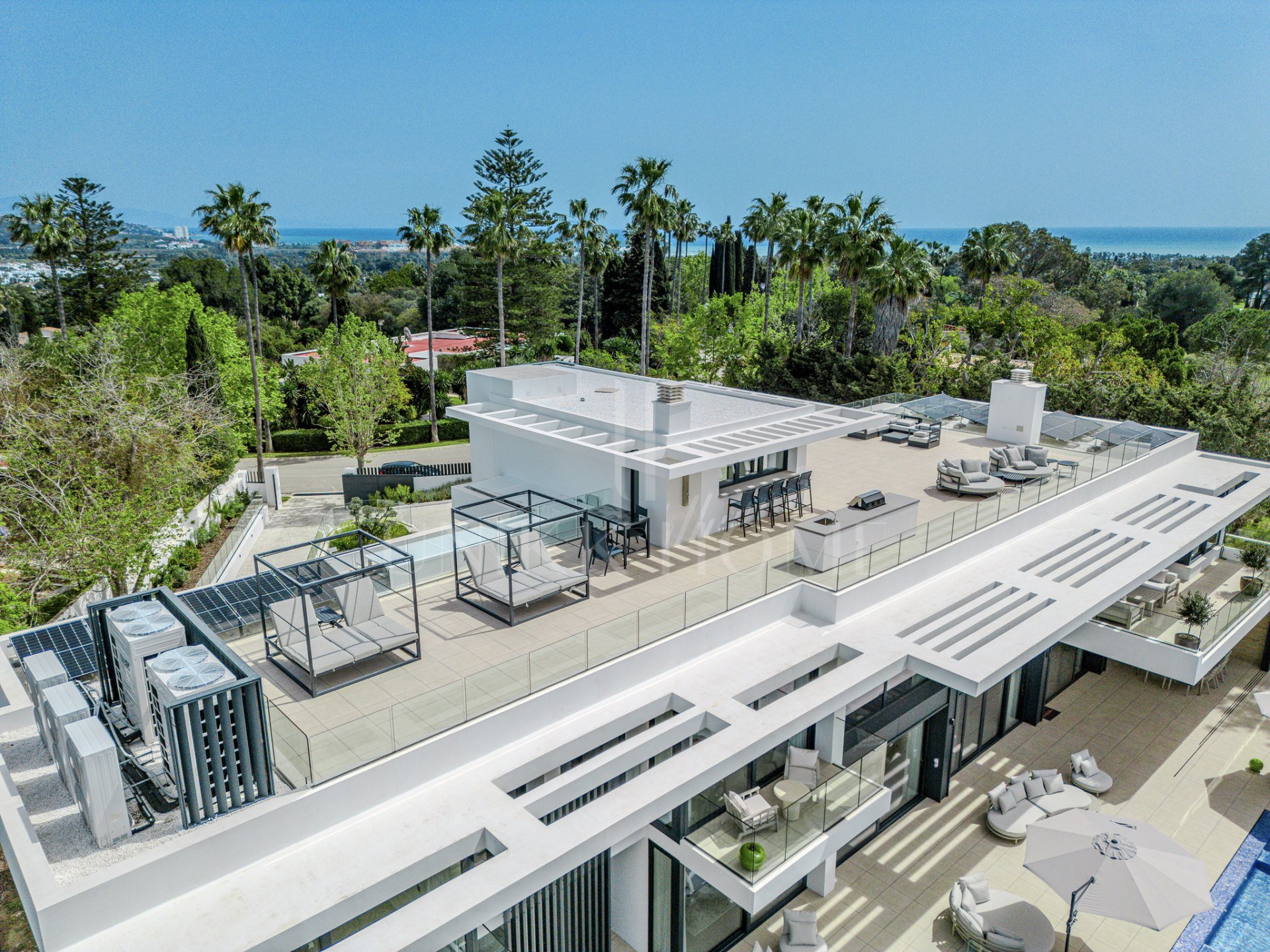 A Masterpiece of Modern Elegance in Sotogrande’s Kings and Queens