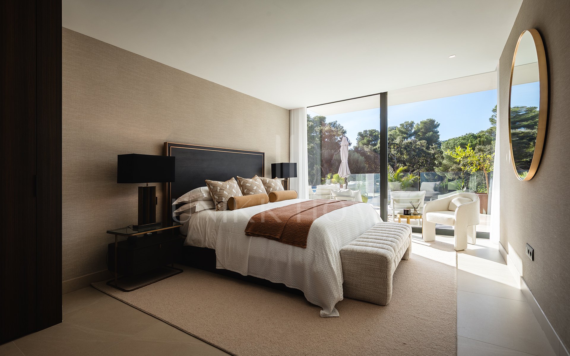 A Masterpiece of Modern Elegance in Sotogrande’s Kings and Queens