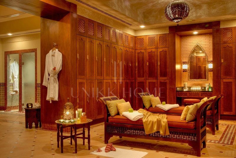 Spacious frontline golf townhouse in Las Encinas, La Quinta, Benahavís