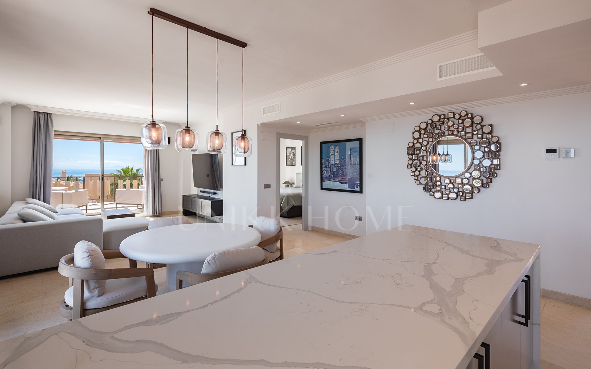 Spectacular one level penthouse with panoramic sea views in Hacienda del Señorío de Cifuentes, Benahavís