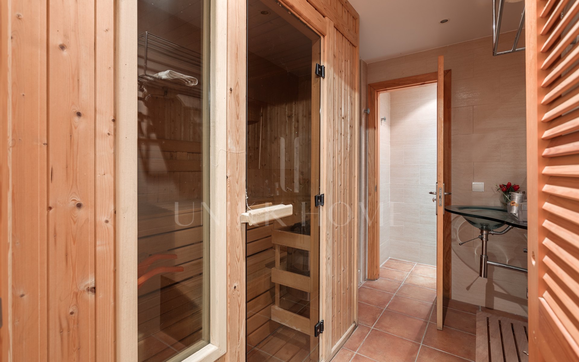 Villa en venta en Hacienda Beach, Estepona Este