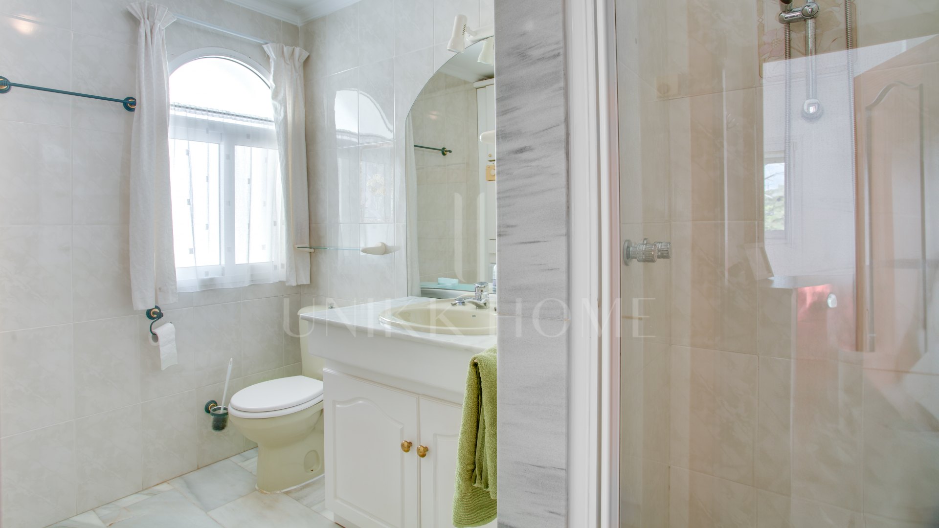 Apartment for sale in El Chaparral, Mijas Costa