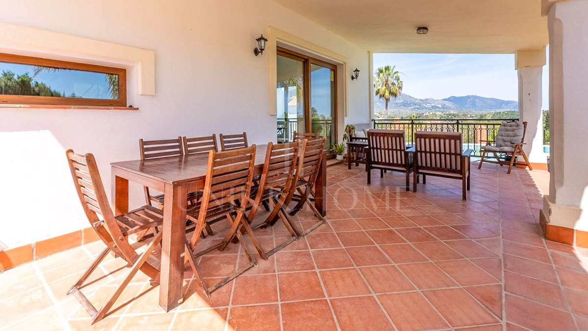 Villa en venta en La Cala Golf Resort, Mijas Costa