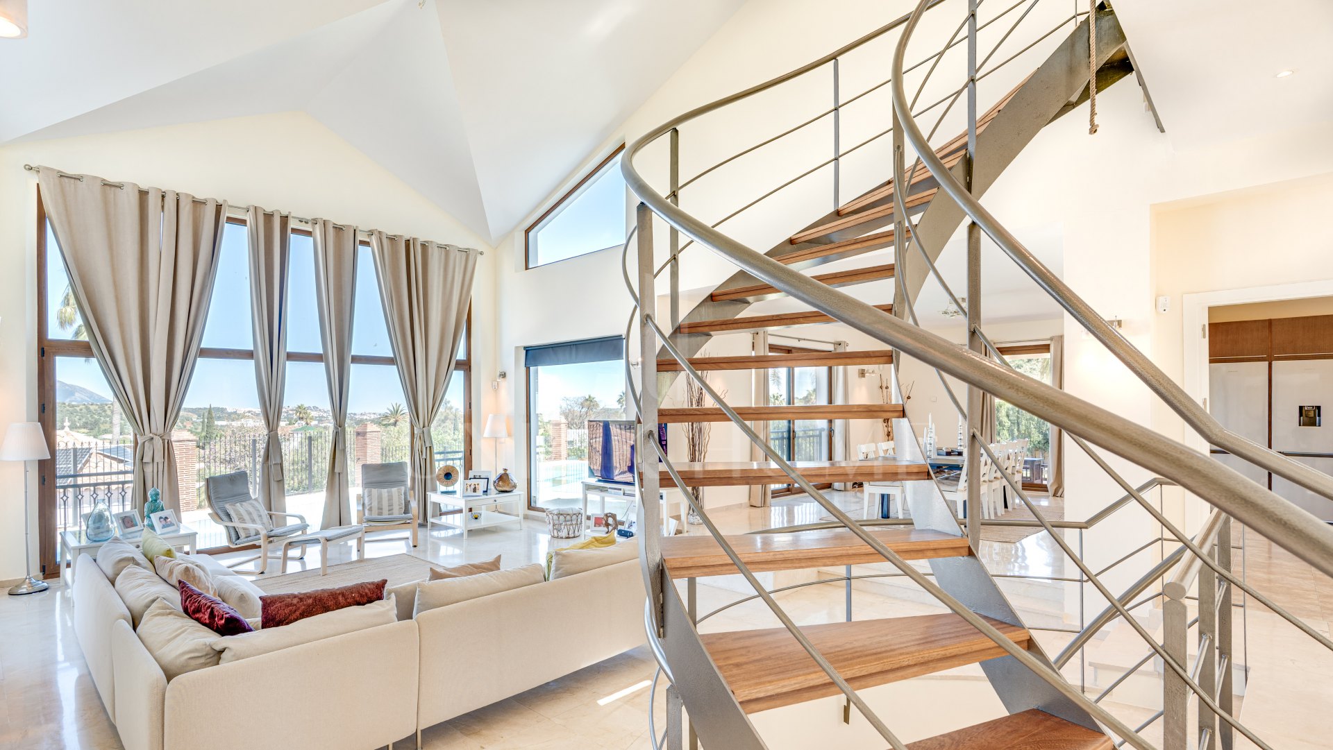 Villa en venta en La Cala Golf Resort, Mijas Costa