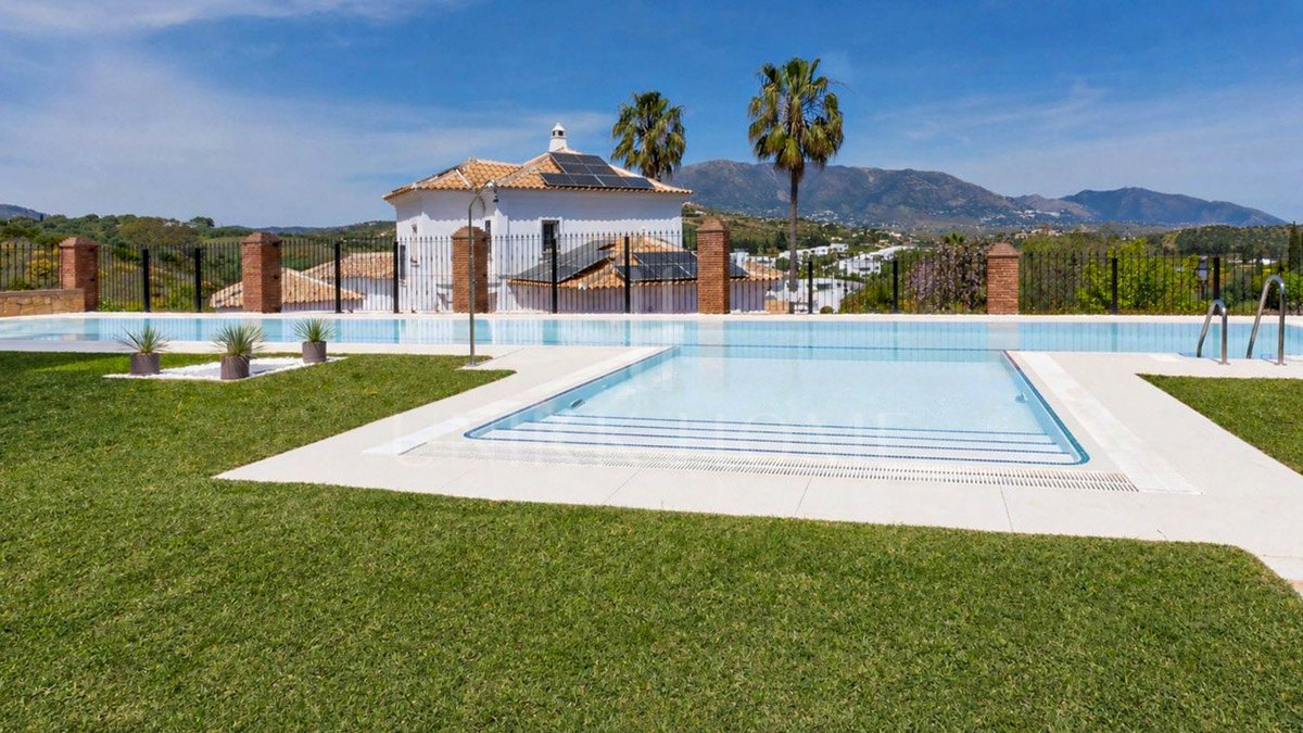Villa en venta en La Cala Golf Resort, Mijas Costa