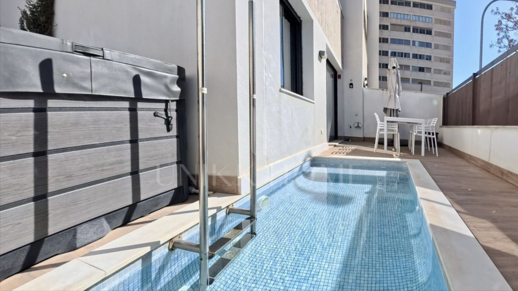 Apartamento Planta Baja en venta en Torremolinos