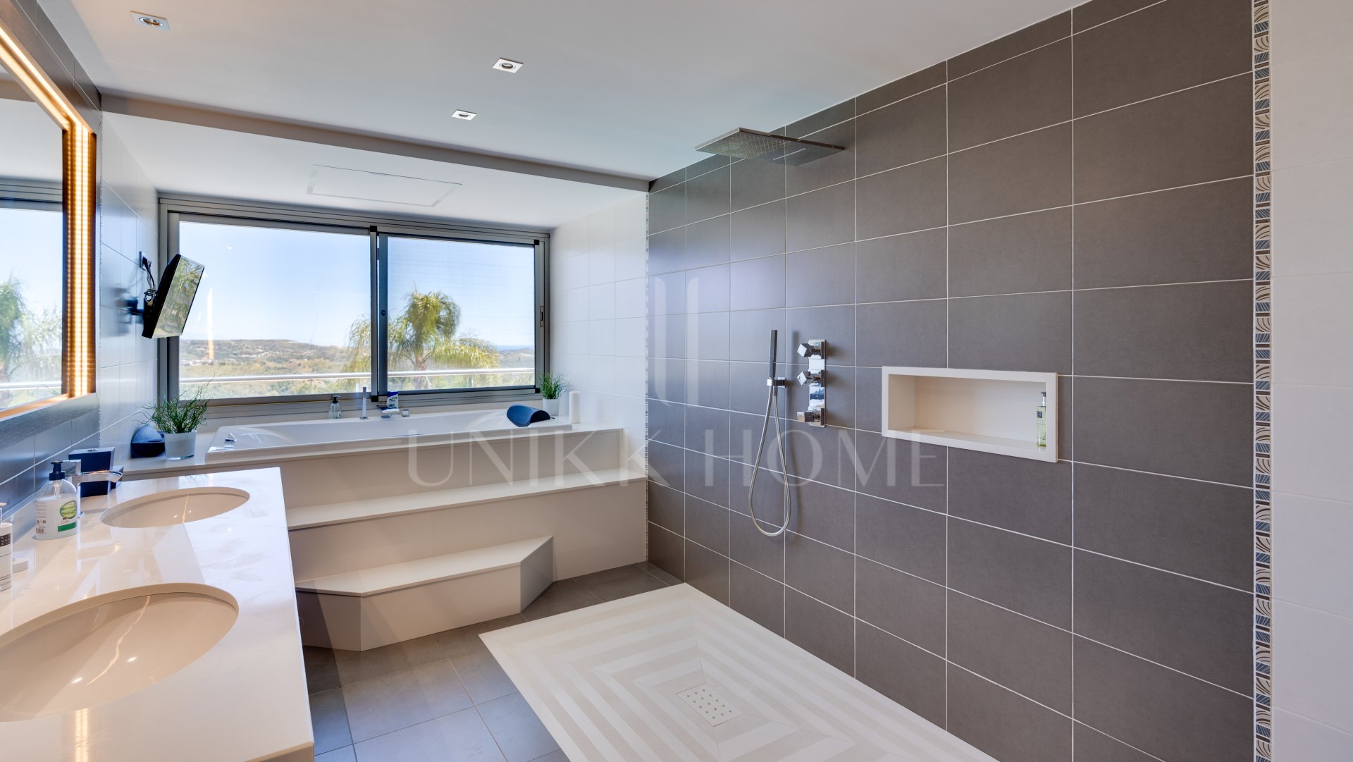 Villa en venta en Calanova Golf, Mijas Costa