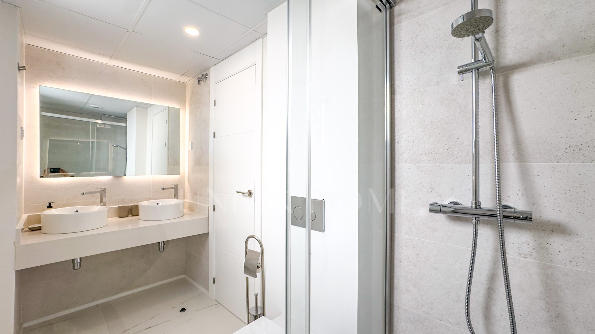 Penthouse for sale in Casares Playa, Bahia de Casares