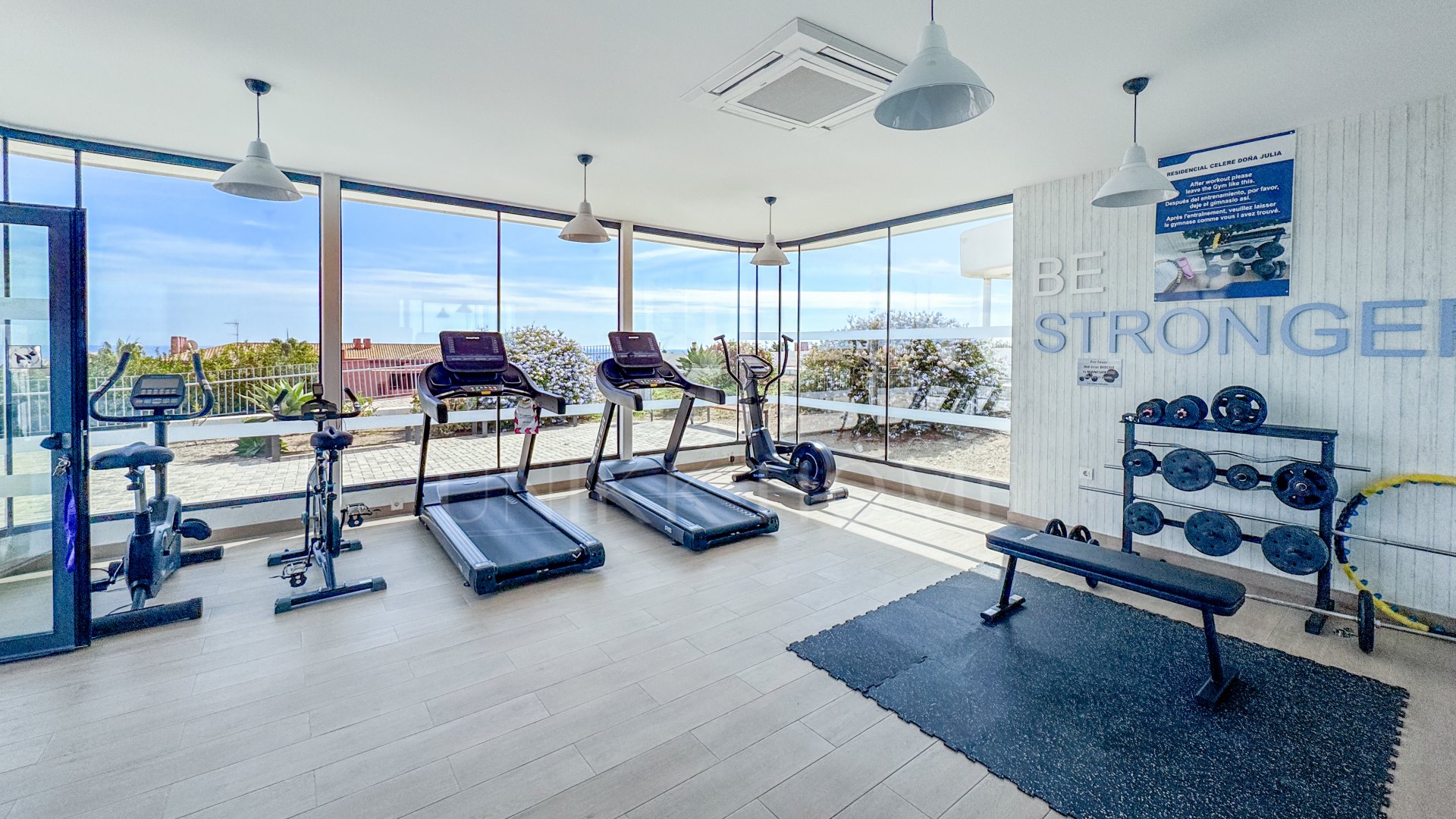 Penthouse for sale in Doña Julia, Casares