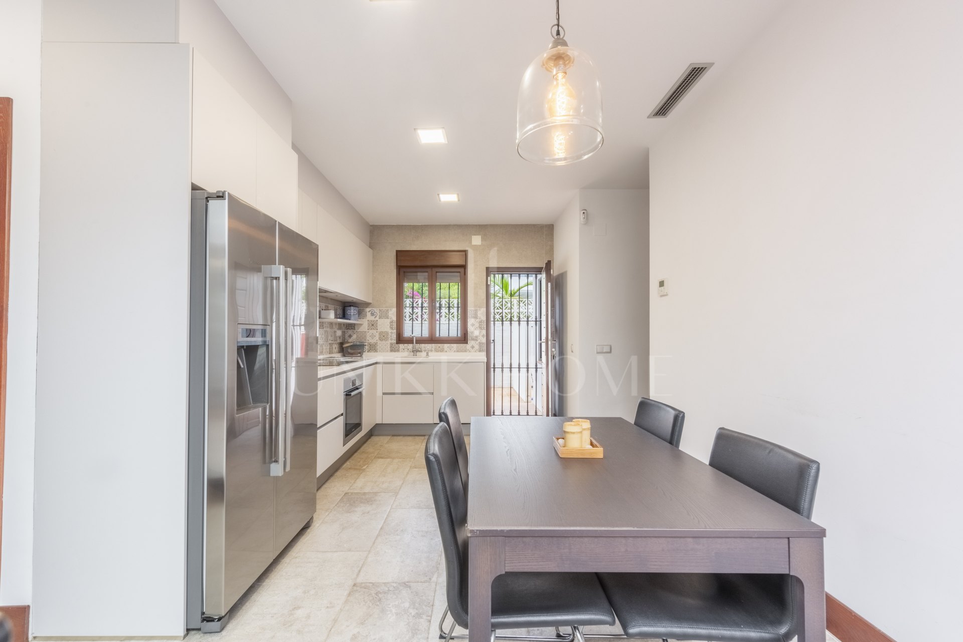 Chalet Independiente en venta San Pedro de Alcántara