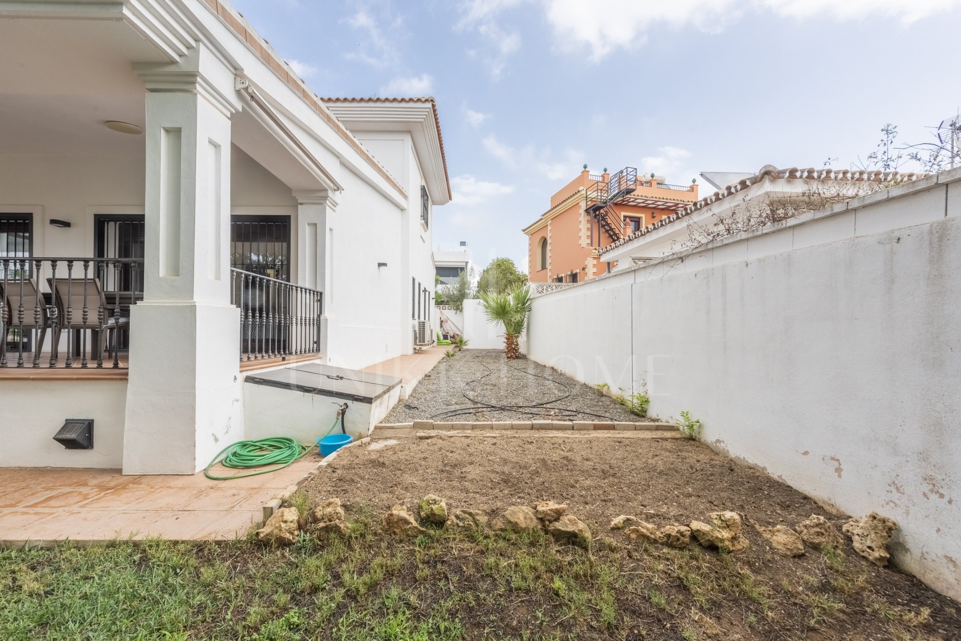 Chalet Independiente en venta San Pedro de Alcántara