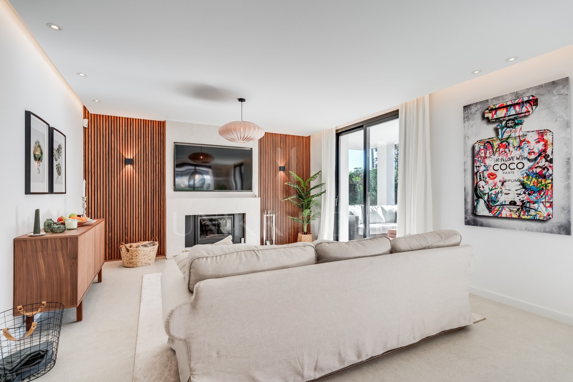 Villa Cisne - Nueva villa en Nueva Andalucia